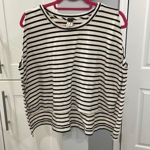 Women’s tank top with open sides